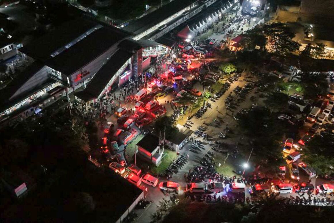 Trains Collision Near Jakarta, Kills Four, Injures Dozens