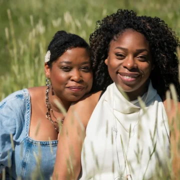 DNA Test Reveals Twin Sisters Have Different Fathers