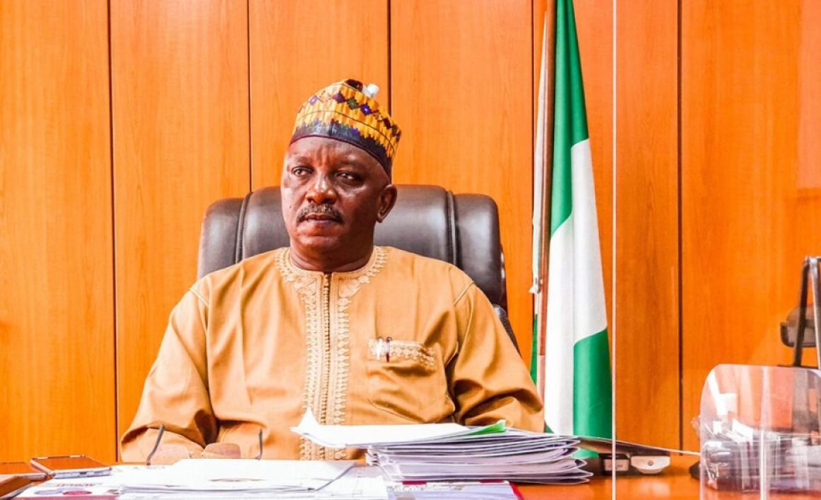 COURT SENTENCES EX-POWER MINISTER MAMMAN TO 75 YEARS Court Jails Nigeria’s Ex-Power Minister Saleh Mamman 75 Years for Corruption