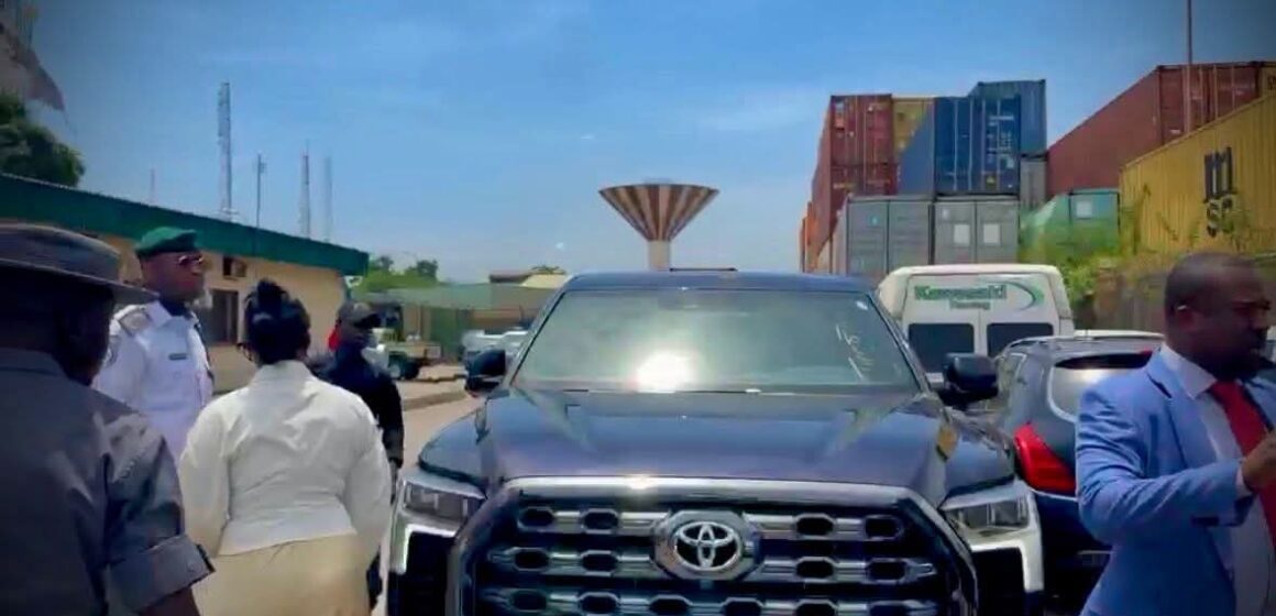 FB_IMG_1778422352274 Nigeria Customs Intercept Stolen Luxury Vehicles Traced To Canada