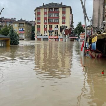 Floods Hit Turkey's North Region After Heavy Rain Floods Hit Turkey’s North Region After Heavy Rain