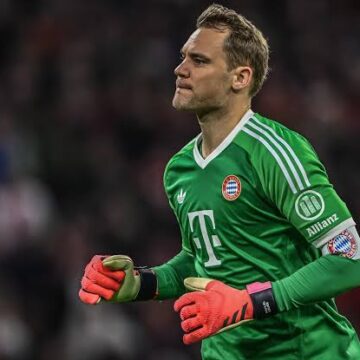 Neuer Extends Bayern Contract Until 2027