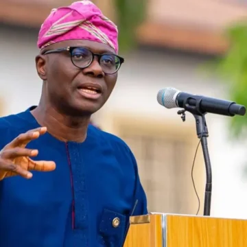 Lagos Governor Orders Waste Clearance Across State