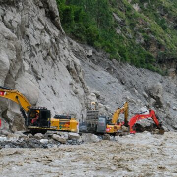 CHINA-NEPAL-WEATHER-LANDSLIDE-FLOODS China Penalises 10 People For Misinformation Over Deadly Mudslide